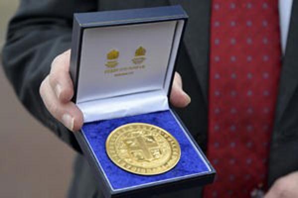 RCVS 2017 Honours nominations open