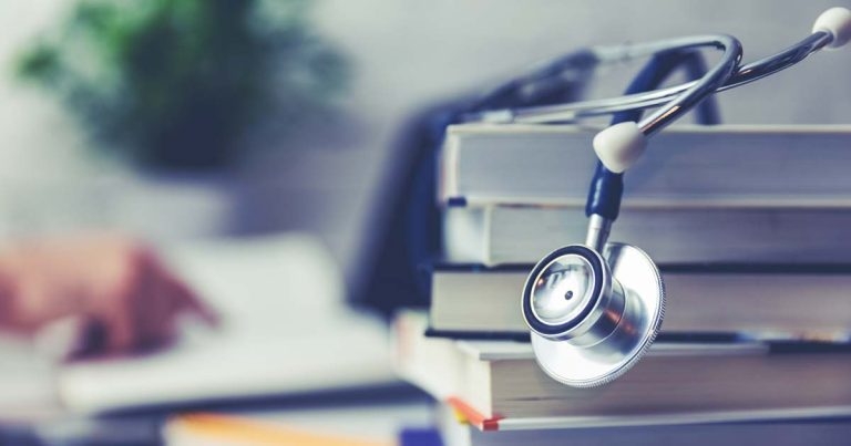 Veterinary associations urge practices not to neglect student training