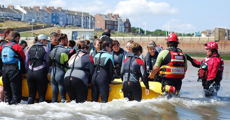 Charity gives Sunderland vets a taste of emergency life at sea