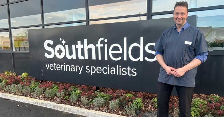 Eminent vet joins Essex referrals business