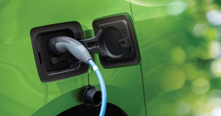 Sustainable transport: are ‘friends’ electric?