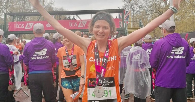 Vet defies cancer prognosis with London Marathon run