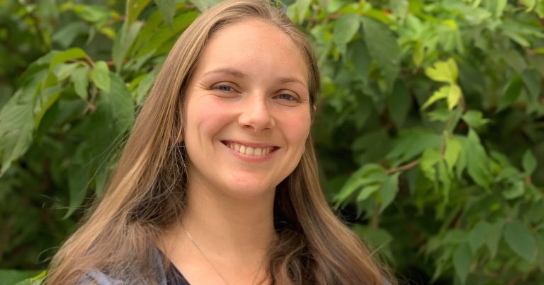 Ep 94: Companion animal dentistry, with Hannah van Velzen