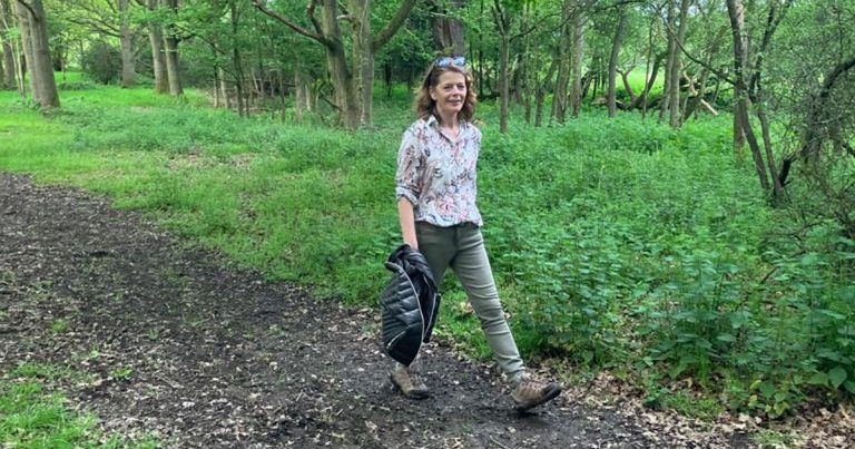 Clinical director strides on in cancer charity challenge