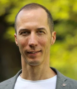 Ep 125: Present and future disease challenges, with Ceva’s Loic Jégou
