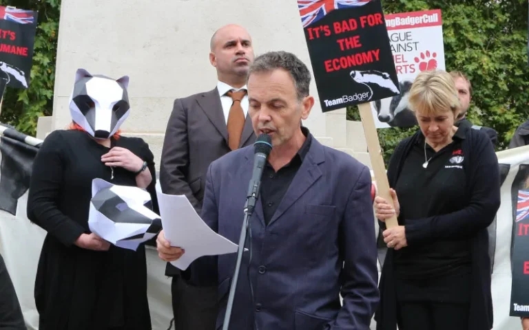 Senior vet slams CMA’s ‘weak measures’