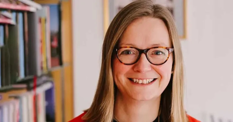 Ep 134: Veterinary legislative reform plans, with deputy CVO Ele Brown