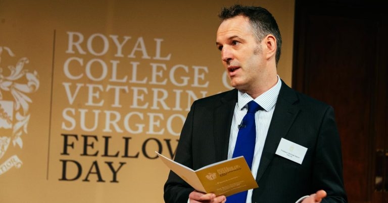 Applications open for student research competition