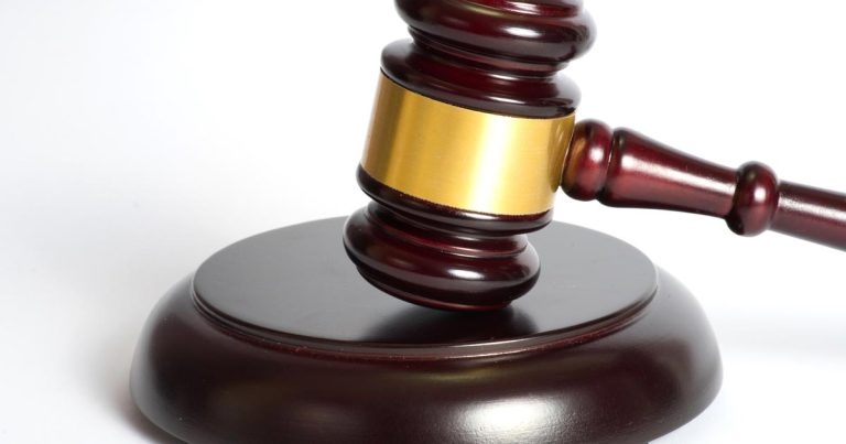 Nurse steps down from college register as disciplinary hearing halted