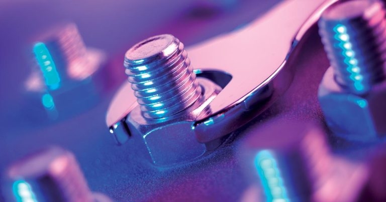 Adopting loose-tight approach to build, keep and develop your team