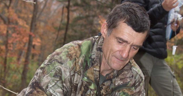 Profession mourns death of Wildlife Vets International founder