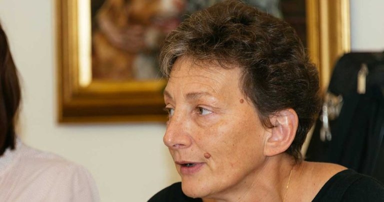 RCVS to issue revised clinical and ethics guidance for vets