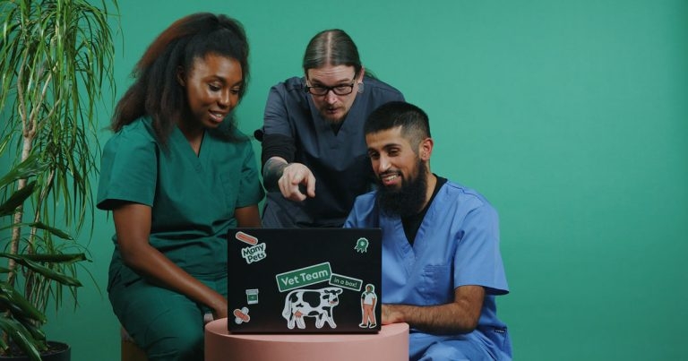 Lesson in a box plan aims to inspire new generation of vet professionals