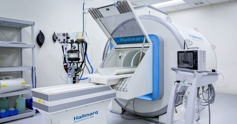 Hallmarq unveils helium-free MRI scanning system