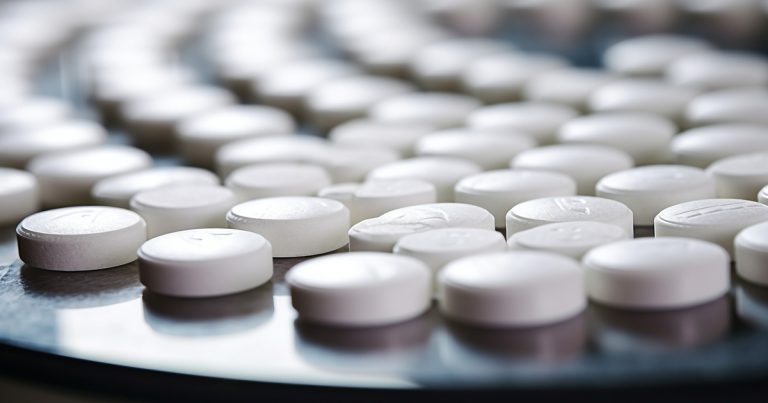 ‘Challenge ourselves’ to reduce antibiotic usage amid plateauing levels, officials say