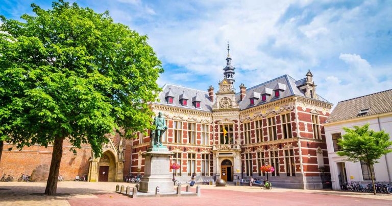 Applying for a residency: the ‘match’ versus Europe