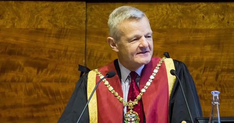 OBE for ex-RCVS president Stephen May