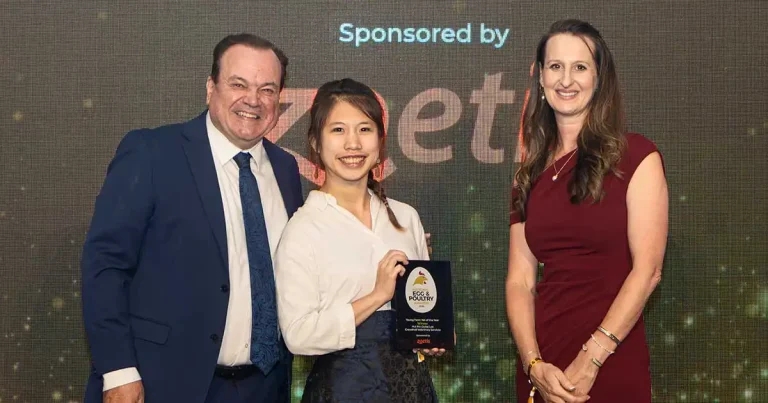 ‘Dynamic’ clinician scoops Young Farm Vet accolade