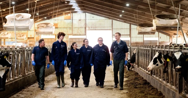 UCLan hails successful vet summer school