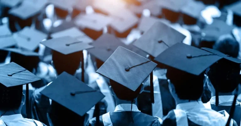 Vet schools caught up in students’ COVID-19 legal claim