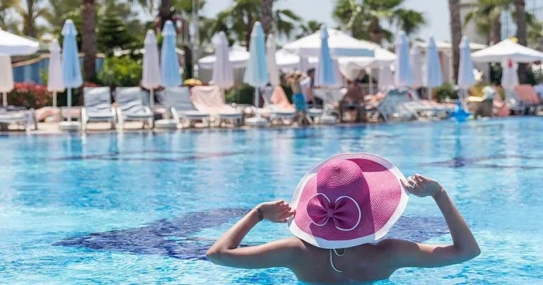 Holidays and how to stick to the letter of the law