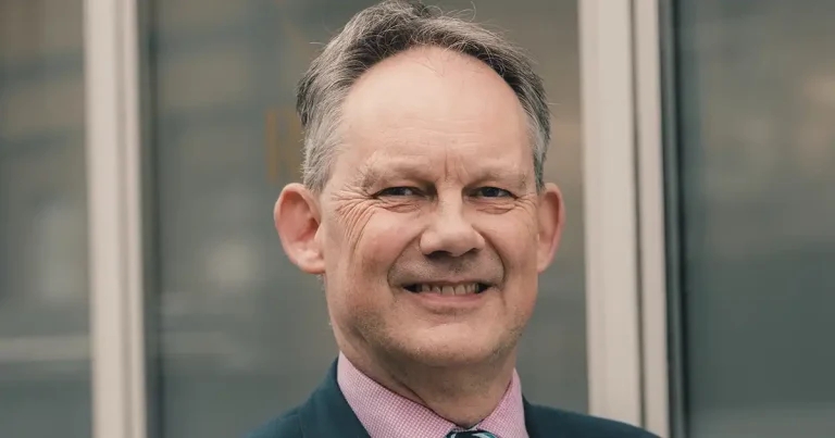 Renowned cattle vet elected RCVS junior vice-president