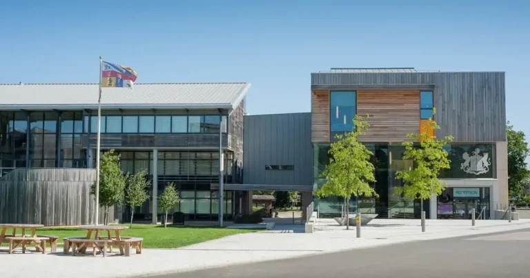 RVC launches new international foundation pathway