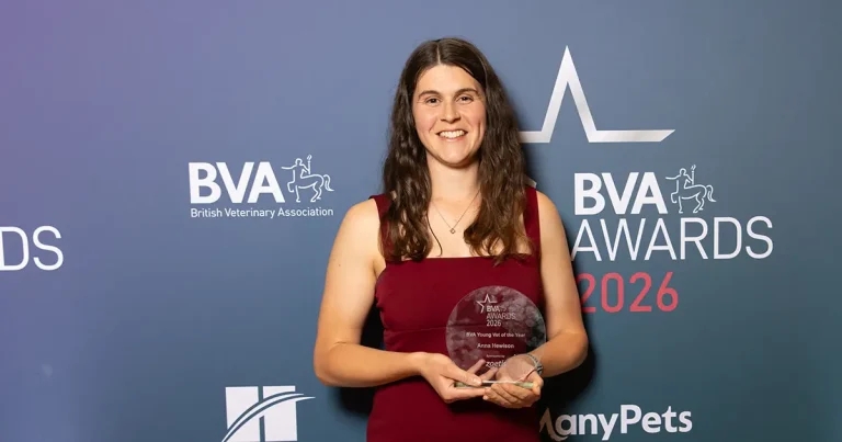 ‘Inspiring’ young vet hailed at BVA Awards